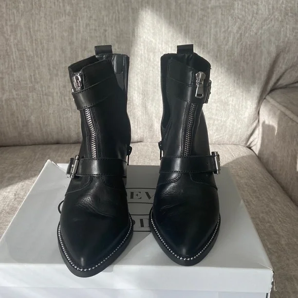 Steve Madden Shoes Black Steve Madden Ankle Boots With Side
